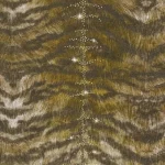 Patterned wall paper, length 10 m, width 0.70 m, dark green color, model 13054